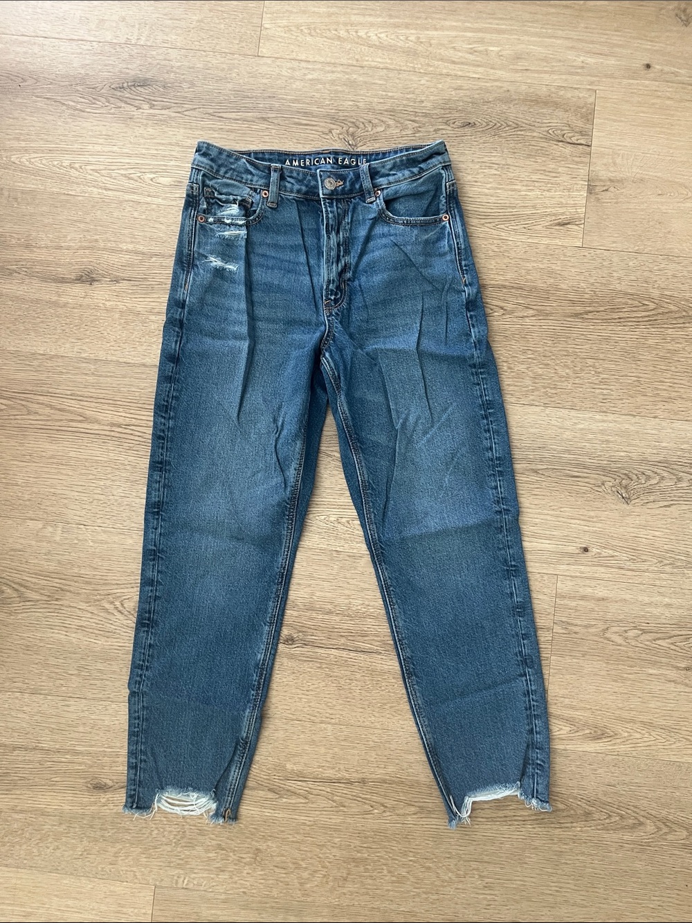 American Eagle Outfitters Dark Blue strigid relaxed slim mom Jeans